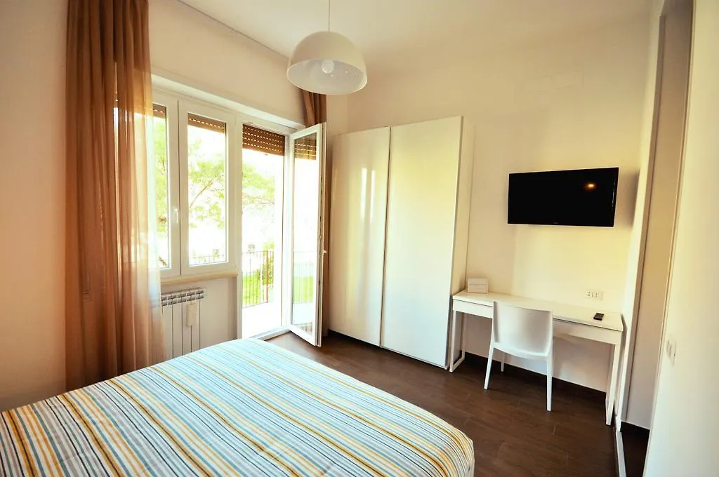 Domus Emilia Hotel Roma Itália